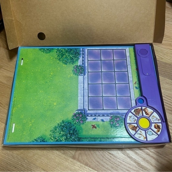 Disney Beauty and the Beast Sounds of Fun Board Game Vintage Belle Electronic - Picture 4 of 8